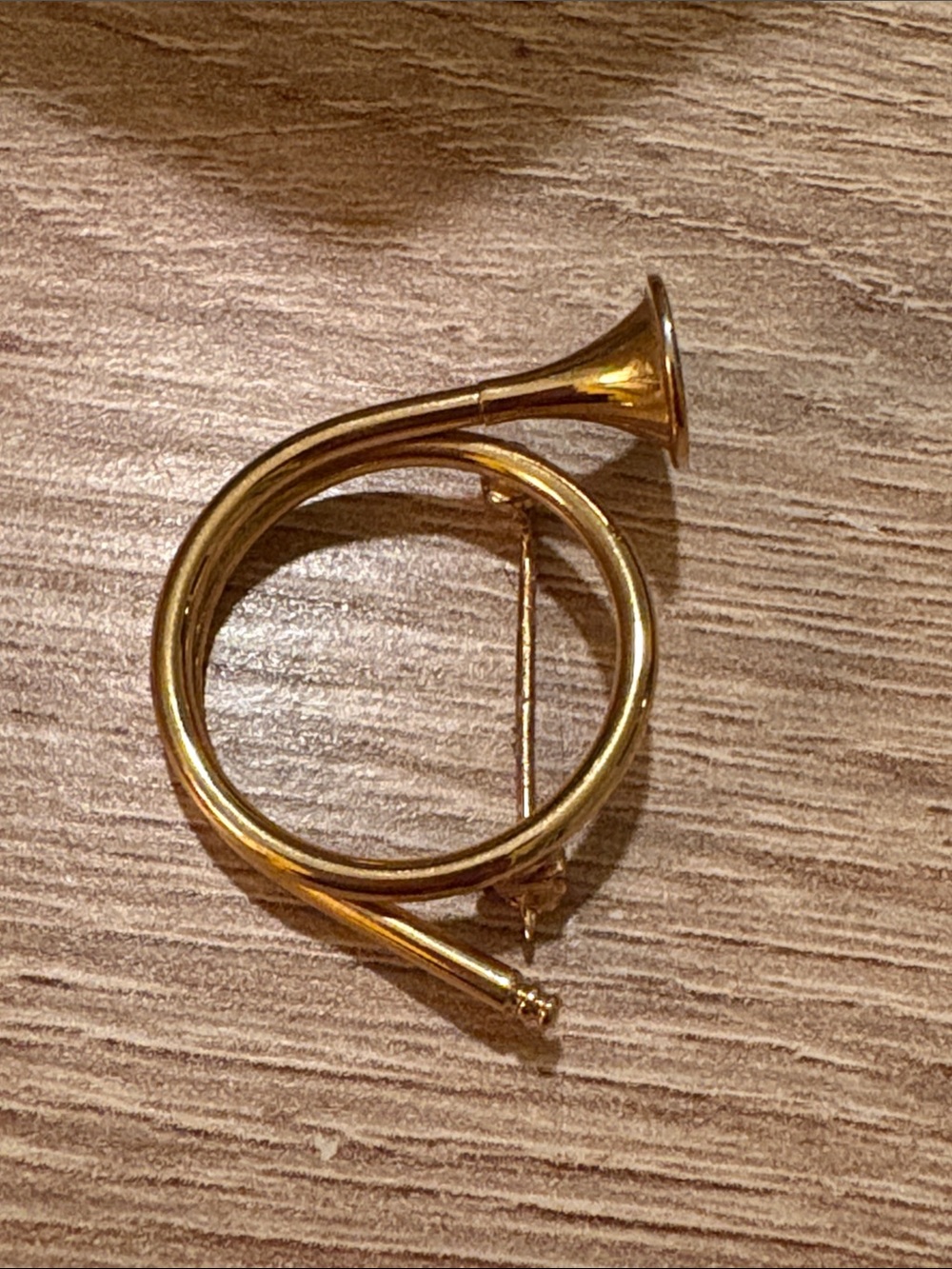 Napier French horn brooch